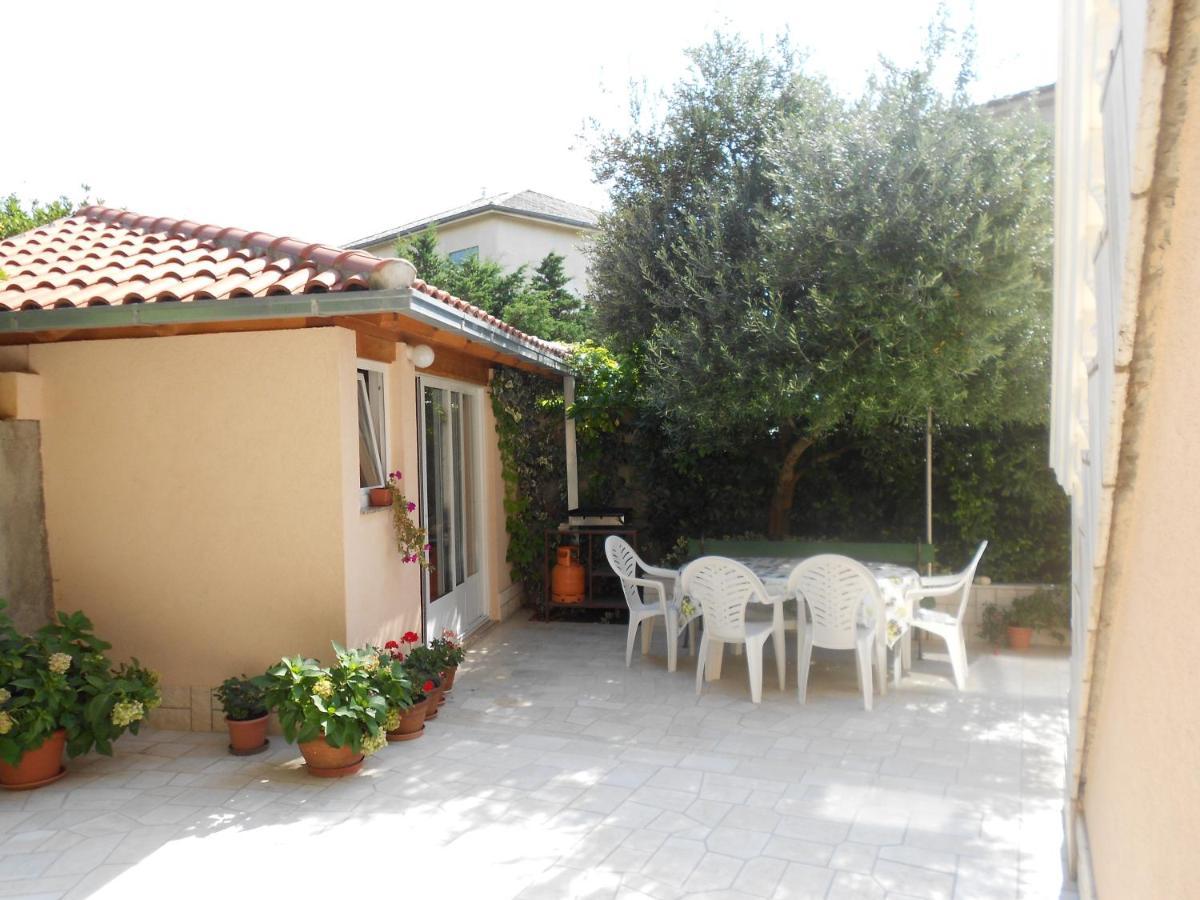 Apartments With A Parking Space Novi Vinodolski - 5587 外观 照片